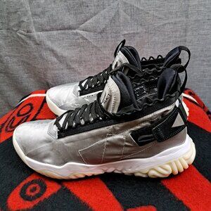 %Size 10.5 Nike Air Jordan Proto React SP BV1654-002 Men's AJ11